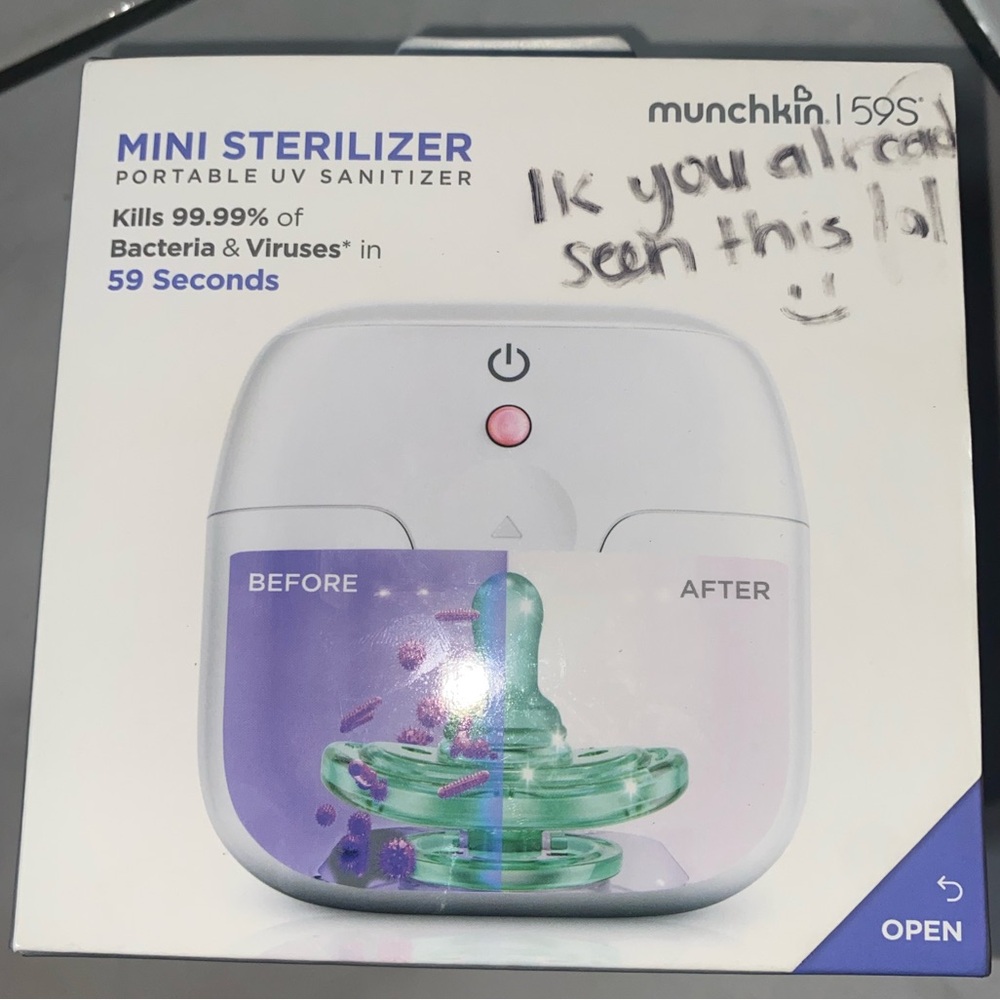 Munchkin UV Sterilizer